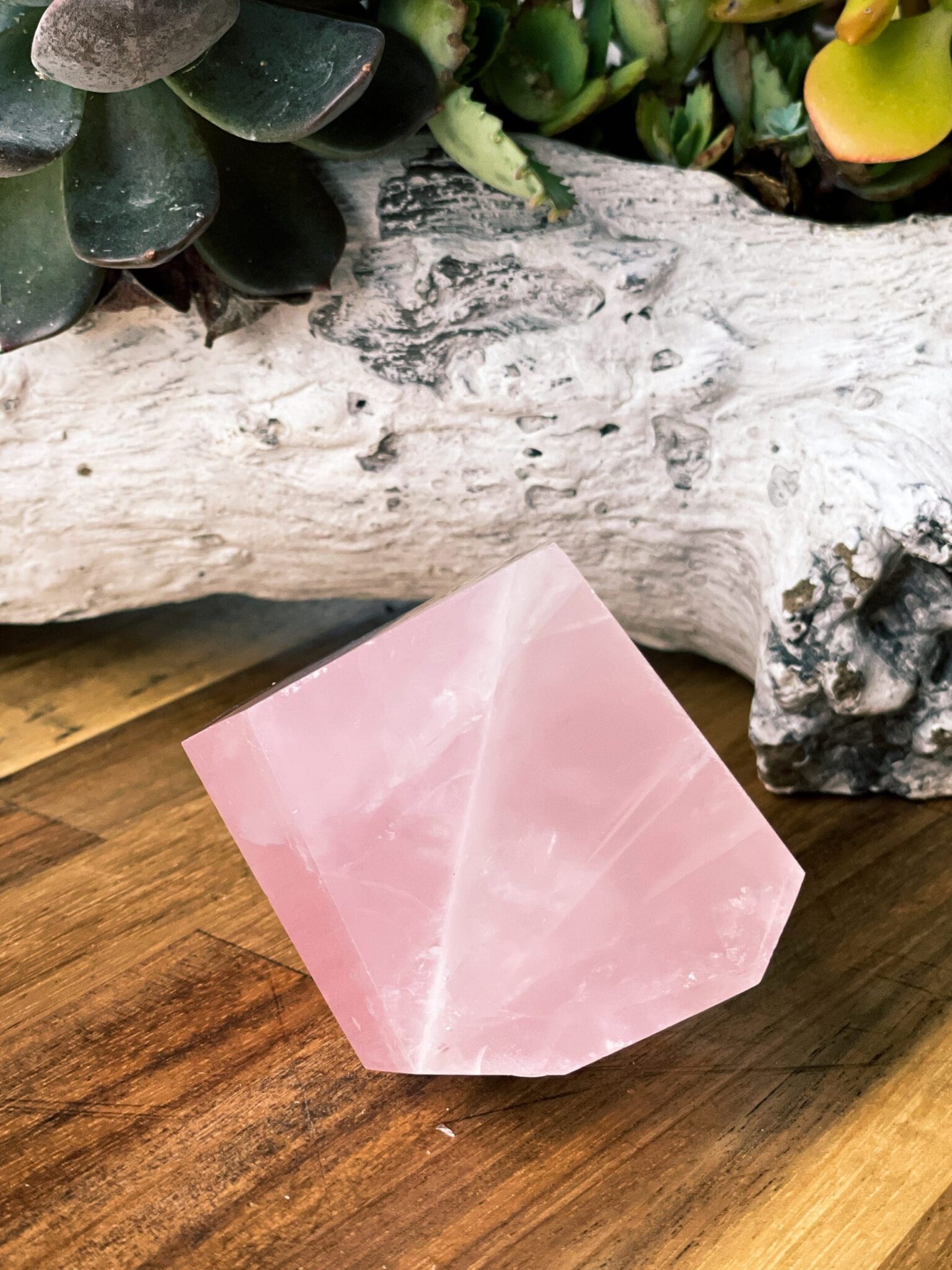 Identity Help : Pink crystals in quartz?